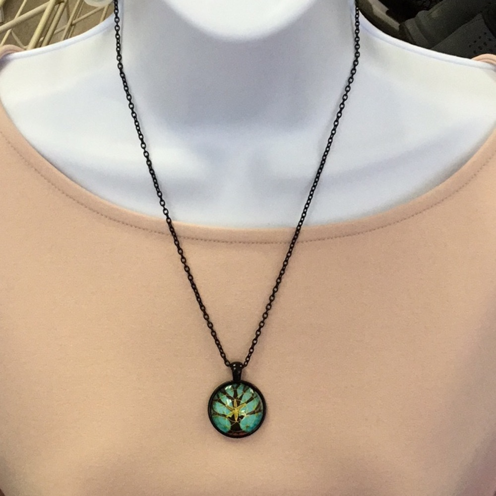Necklace SALE BUY 2 FOR $20